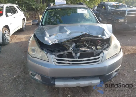 2011 Subaru Outback 3.6R Limited z USA, uszkodzony, nr VIN 4S4BRDLC0B2357760